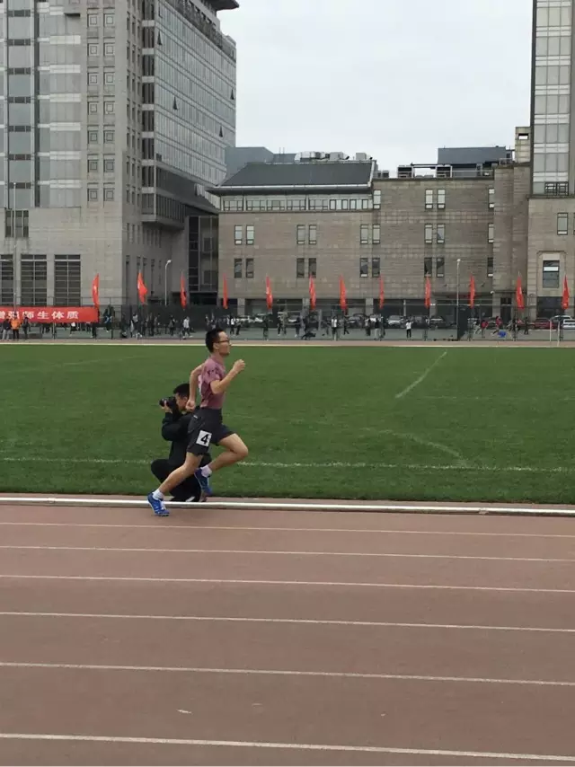 J9���Ź���վ���й������ٷ���վ