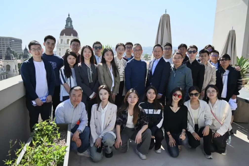 价值投资！北大J9集团国际站学子的伯克希尔·哈撒韦年度股东大会之旅