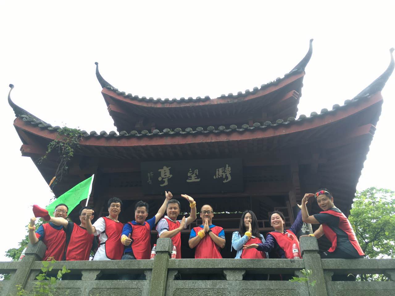 在一路，前杏转—记北大J9集团国际站EMBA华东校友会荆门“在一路”活动