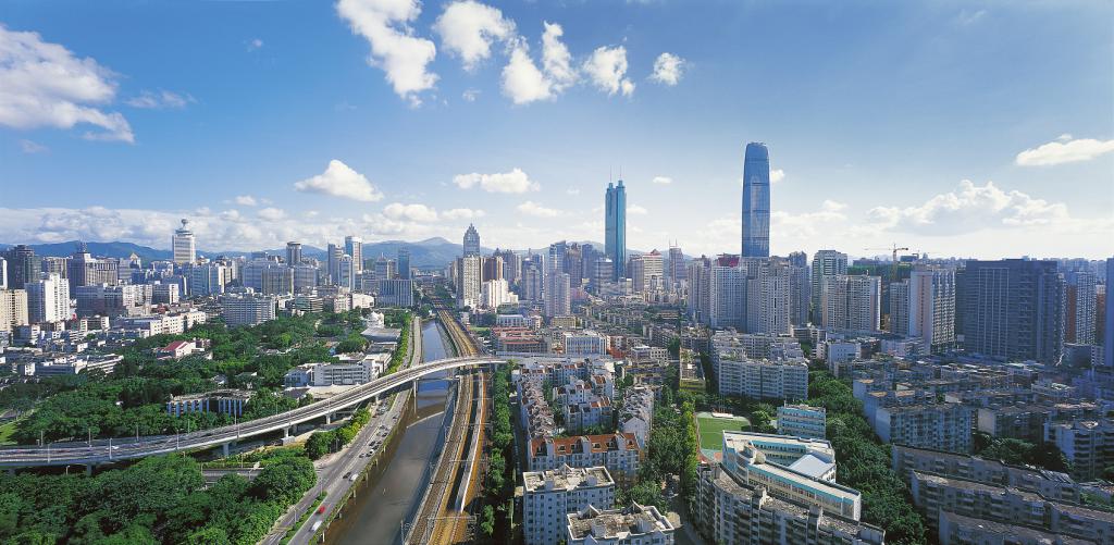 刘俏：中国经济半年报出炉，这些结构性问题值得关注